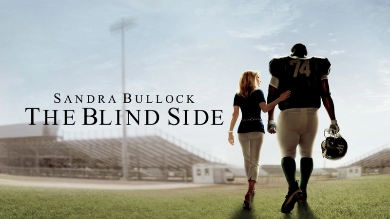 The Blind Side kể câu chuyện xúc động về hành trình thay đổi cuộc đời của Michael Oher
