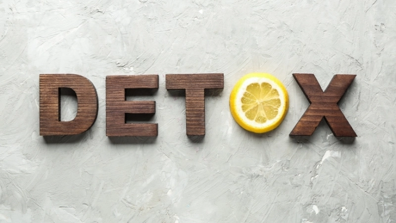 Cách uống nước detox đúng cách để đạt hiệu quả tối ưu