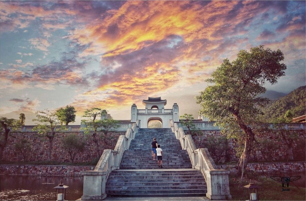 Yên Tử là con đường thiền định giữa đời