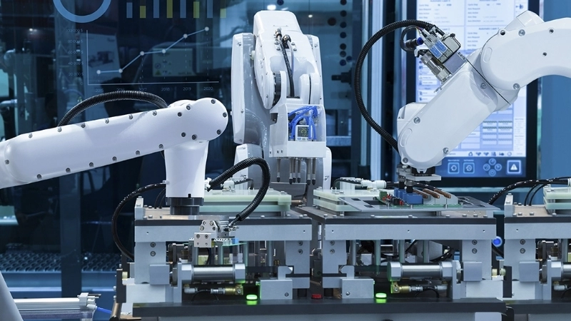 Sự phát triển và ứng dụng của công nghệ robot sản xuất