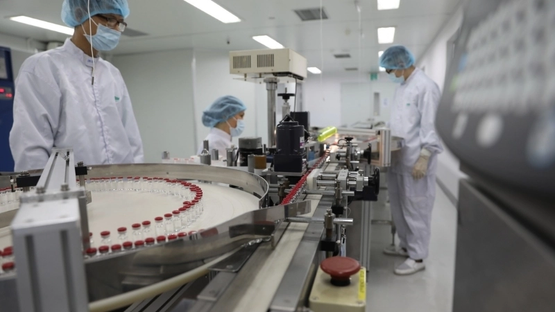 Công nghệ vắc-xin là gì và vai trò trong y học hiện đại