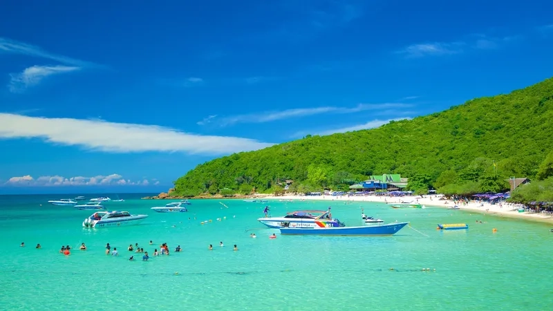 Nắng vàng biển xanh tuyệt đẹp ở Đảo Koh Larn