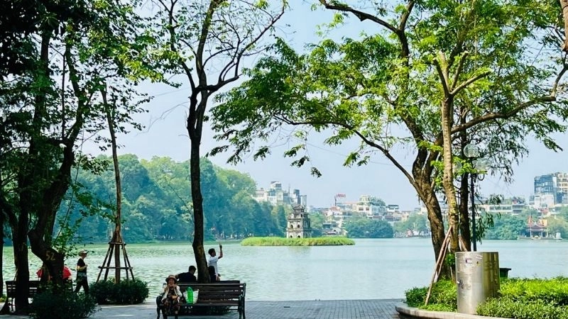 Huyền thoại Hồ Gươm vọng về giữa nhịp sống trẻ
