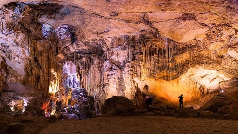 Vãn cảnh chùa Tam Thanh tìm chút bình yên giữa thiên nhiên