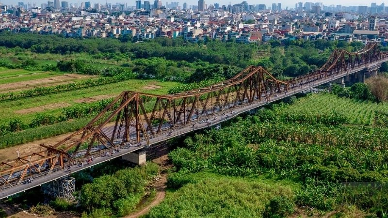 Cách di chuyển đến Cầu Long Biên thuận tiện và nhanh chóng