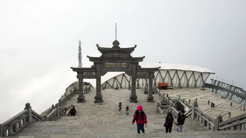 Lặng người trước vẻ đẹp của đỉnh Fansipan