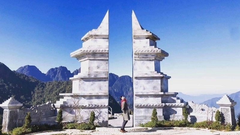 Cách di chuyển đến Cổng Trời Sapa nhanh và dễ dàng nhất