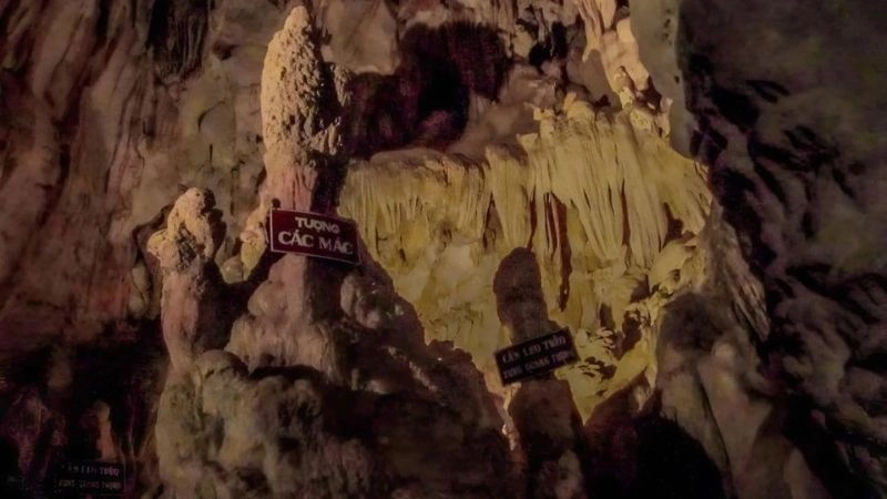 Hang Pác Bó vang vọng hồn thiêng dân tộc Việt