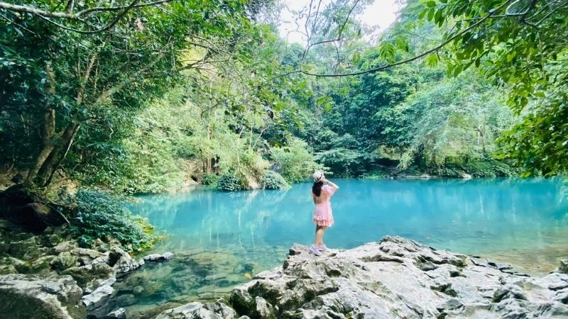 Suối Lê Nin trong xanh bên khu Pắc Bó linh thiêng