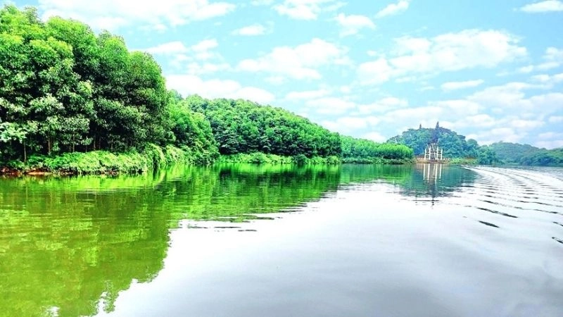 Lịch sử hình thành hồ Ao Châu