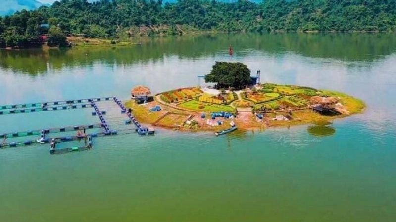 Khu du lịch hồ Núi Cốc quyến rũ bước chân