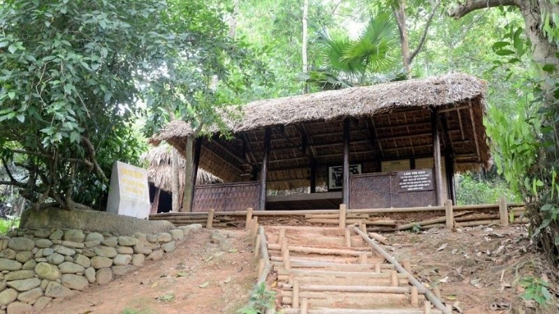 Trở về nguồn tại khu di tích ATK Định Hóa thiêng liêng