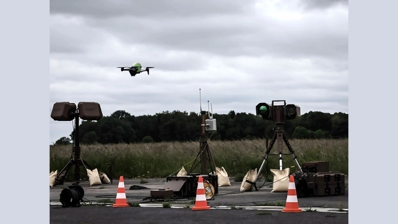 Ứng dụng thực tế và xu hướng phát triển của hệ thống chống drone