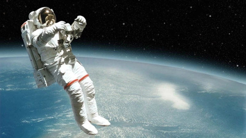 Những thách thức lớn khi du hành xuyên vũ trụ