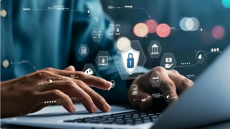 Công nghệ số và nguy cơ mất quyền riêng tư ngày càng đáng báo động