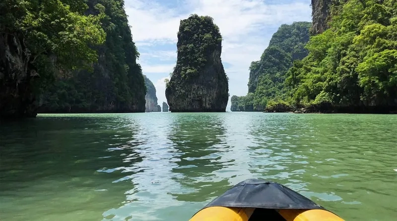 Vịnh Phang Nga là điểm đến lý tưởng để nghỉ dưỡng