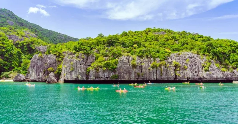 Kinh nghiệm tham quan Vườn quốc gia Angthong