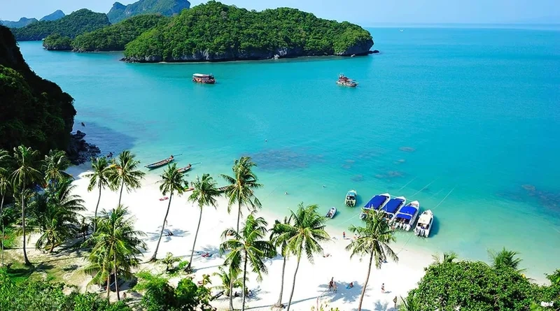 Vườn quốc gia Angthong đẹp như một bức tranh thiên nhiên