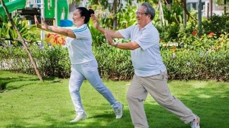 Câu hỏi thường gặp về chăm sóc sức khỏe trong tuổi trung niên