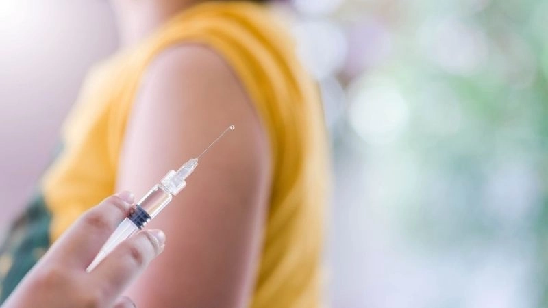 Tiêm vắc xin cúm có hiệu quả bảo vệ cơ thể khỏi sự xâm nhập của virus cúm 