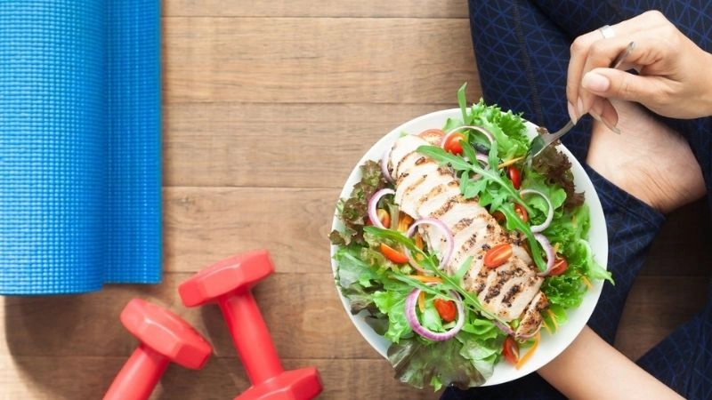 Bạn có thể ngăn ngừa sốt bằng cách giảm tiếp xúc với các bệnh truyền nhiễm