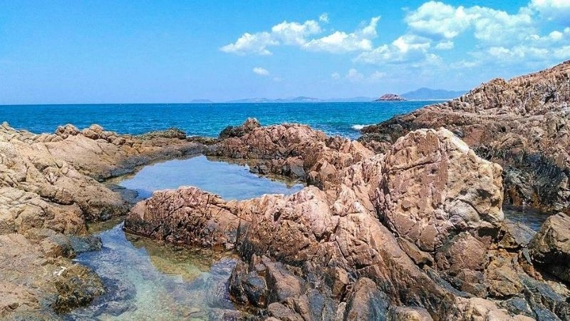 Bãi Xép Quy Nhơn ảnh lưu giữ vẻ biển tuyệt đẹp