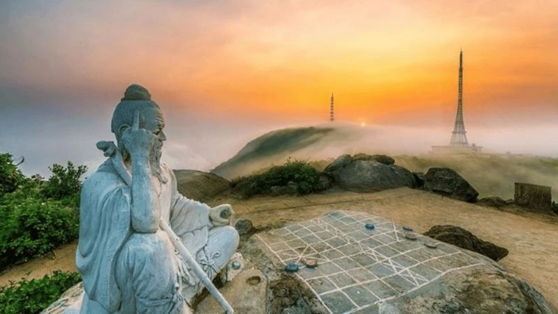 Cảnh quan Bán đảo Sơn Trà tuyệt đẹp quanh năm