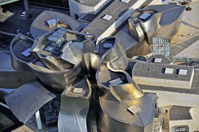 Chiêm ngưỡng hiệu ứng Ánh sáng Bảo tàng Guggenheim Bilbao