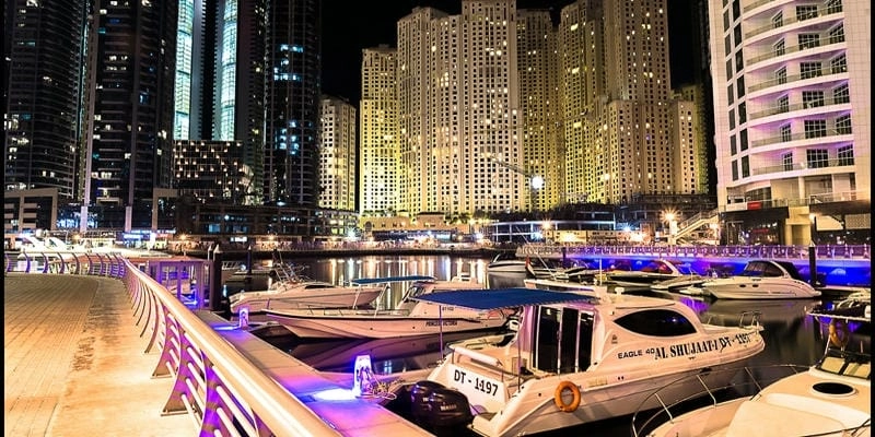 Dạo bước trên Bến du thuyền Dubai Marina Walk đẹp mắt