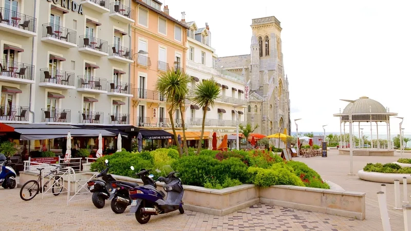 Biarritz một hành trình đầy kỷ niệm