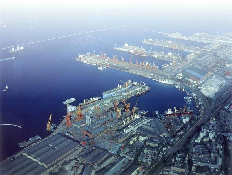 Tìm hiểu Cảng Quảng Châu xuất khẩu với quy mô quốc tế hiện nay