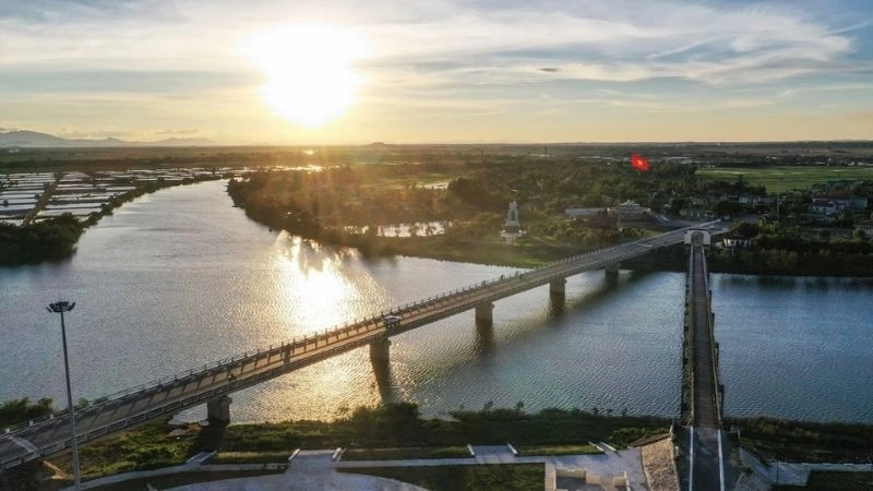 Vĩ tuyến 17 biểu tượng chia cắt hai miền