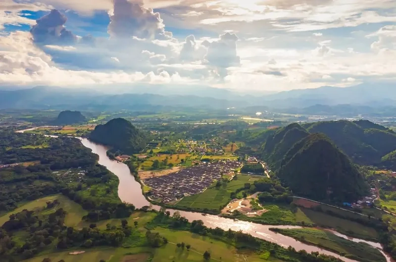 Chiang Rai quyến rũ giữa rừng núi bạt ngàn