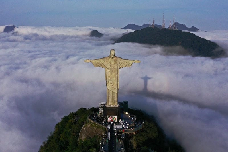 Cảnh quan Christ the Redeemer đẹp hút mắt du khách