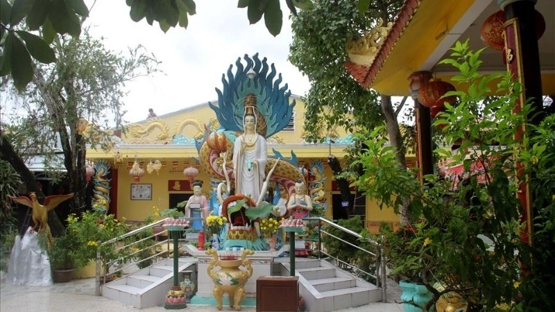 Kinh nghiệm cá nhân khi khám phá Chùa Đất Sét