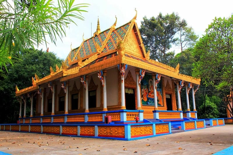 Kiến trúc độc đáo của Chùa Dơi Sóc Trăng