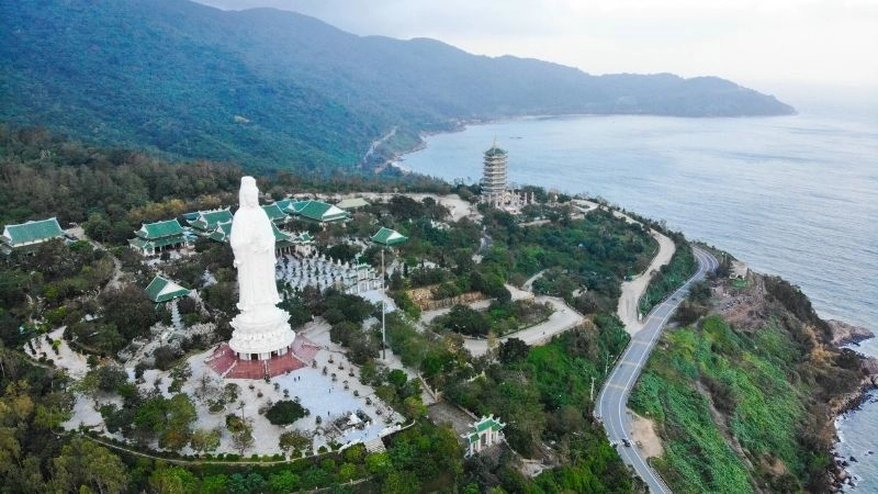 Thời điểm lý tưởng để đến thăm Chùa Linh Ứng 