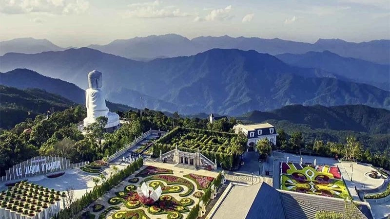 Du lịch Đà Nẵng không thể thiếu Linh Ứng thanh tịnh