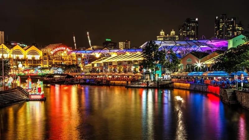 Clarke Quay náo nhiệt với những lễ hội đường phố