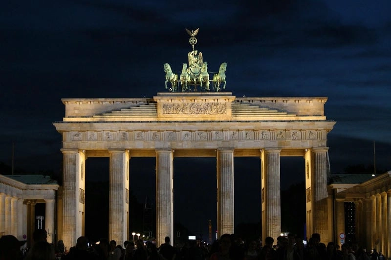 Cổng Brandenburg là biểu tượng văn hóa đặc trưng Berlin