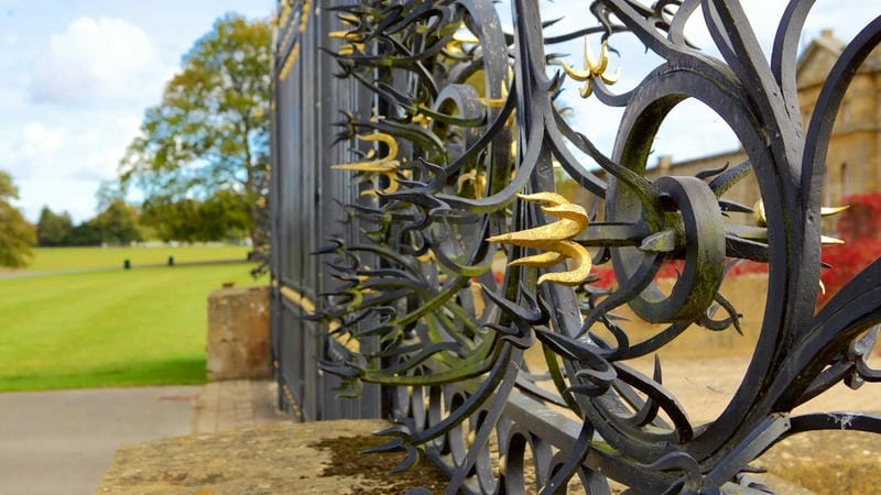 Ngắm ngay Hình ảnh Cung điện Blenheim ấn tượng