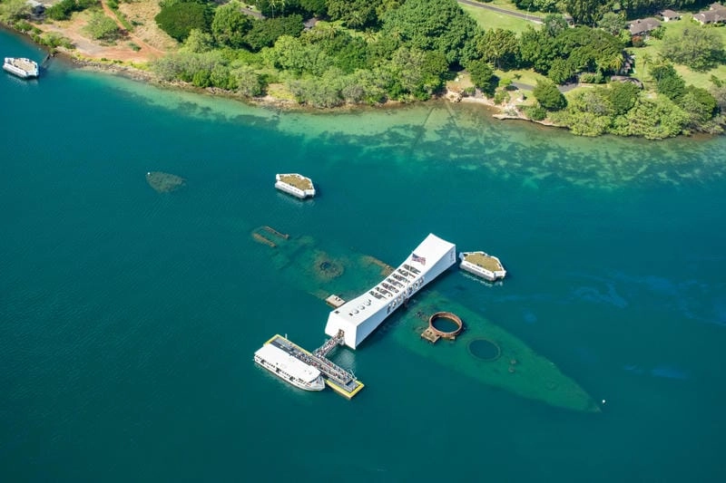 Chiêm ngưỡng Kiến trúc USS Arizona Memorial độc đáo