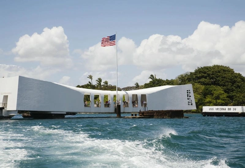 Lịch sử Trân Châu Cảng USS Arizona Memorial bi tráng