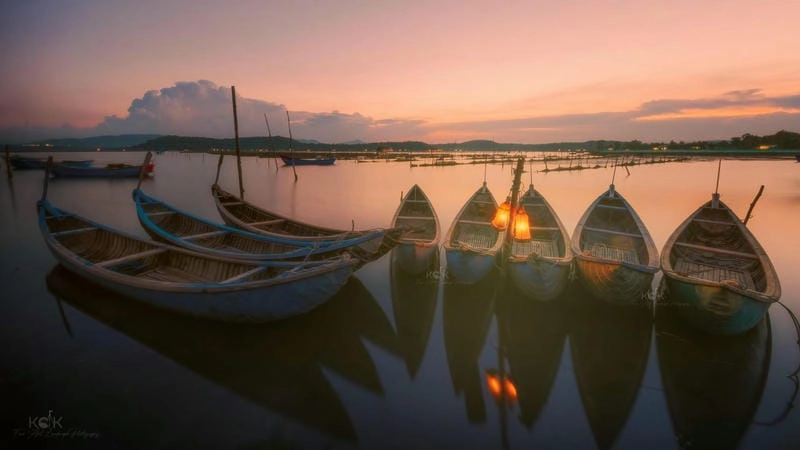 Vẻ đẹp Đầm Ô Loan Phú Yên với mặt nước lặng lẽ