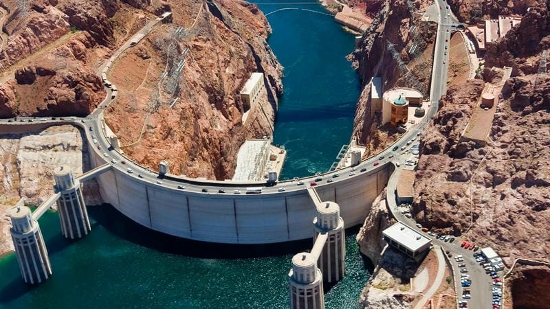 Vẻ đẹp kiến trúc và trải nghiệm tham quan Đập Hoover Dam