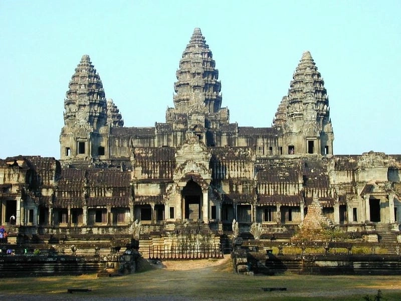 Huyền ảo cảnh đền Angkor Wat bình minh