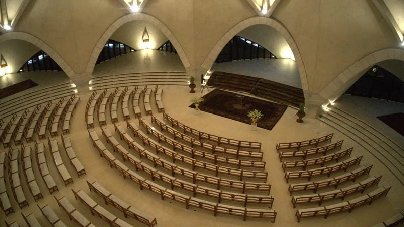 Ý nghĩa tâm linh và sức hút du lịch