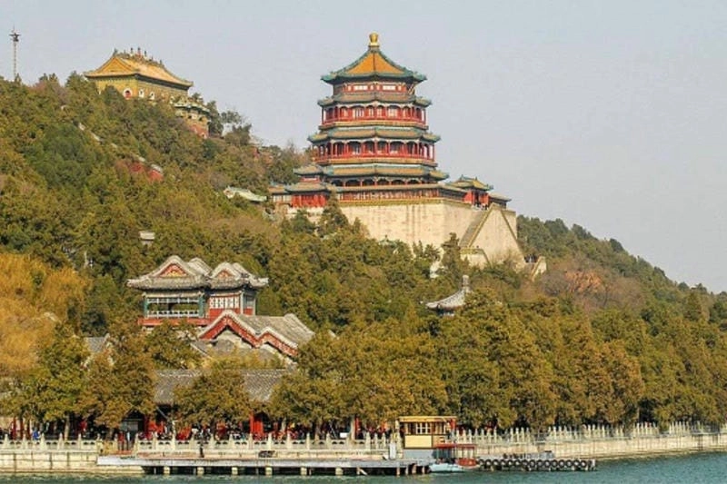 Khám phá Di Hòa Viên cung điện mùa hè sang trọng cổ kính