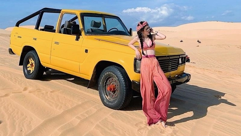 Cảnh quan Đồi Cát Bay hùng vĩ và quyến rũ lạ