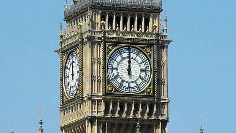 Du khách luôn tò mò tháp đồng hồ big ben ở đâu